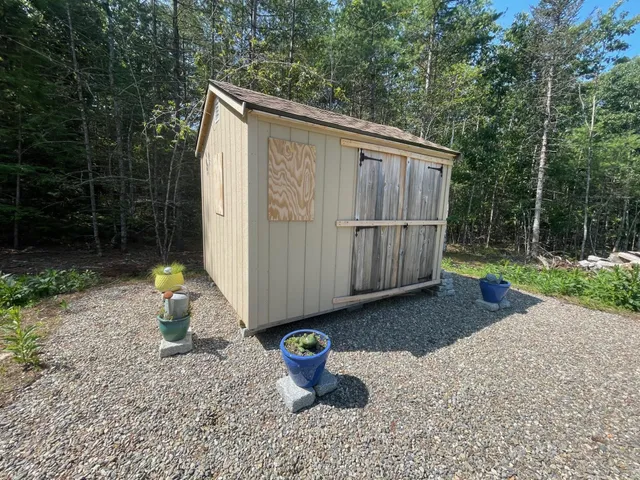 $85,000 | 688 Benner Road, Bristol, ME 04539