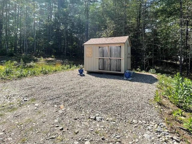 $85,000 | 688 Benner Road, Bristol, ME 04539