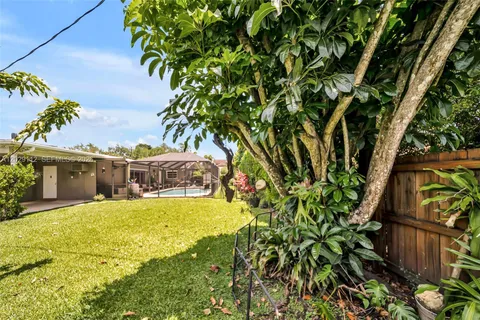 $1,399,000 | 6760 Southwest 62nd Terrace, South Miami, FL 33143