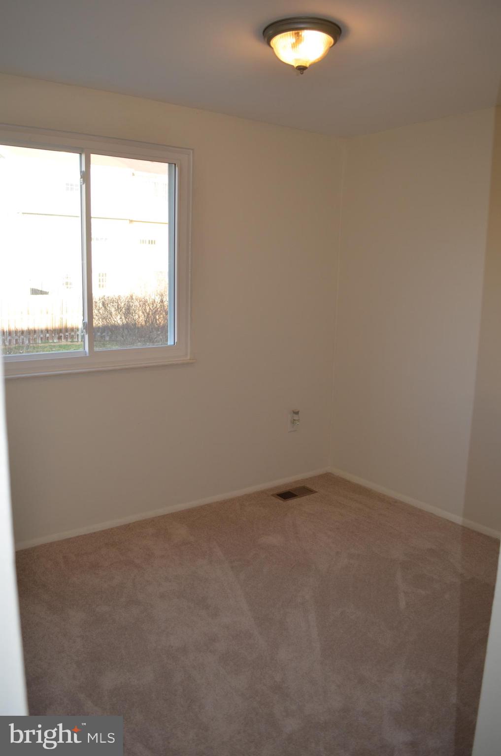 1739 Northridge Lane Frederick, MD 21702 - Photo 28 of 45 an empty room with a window