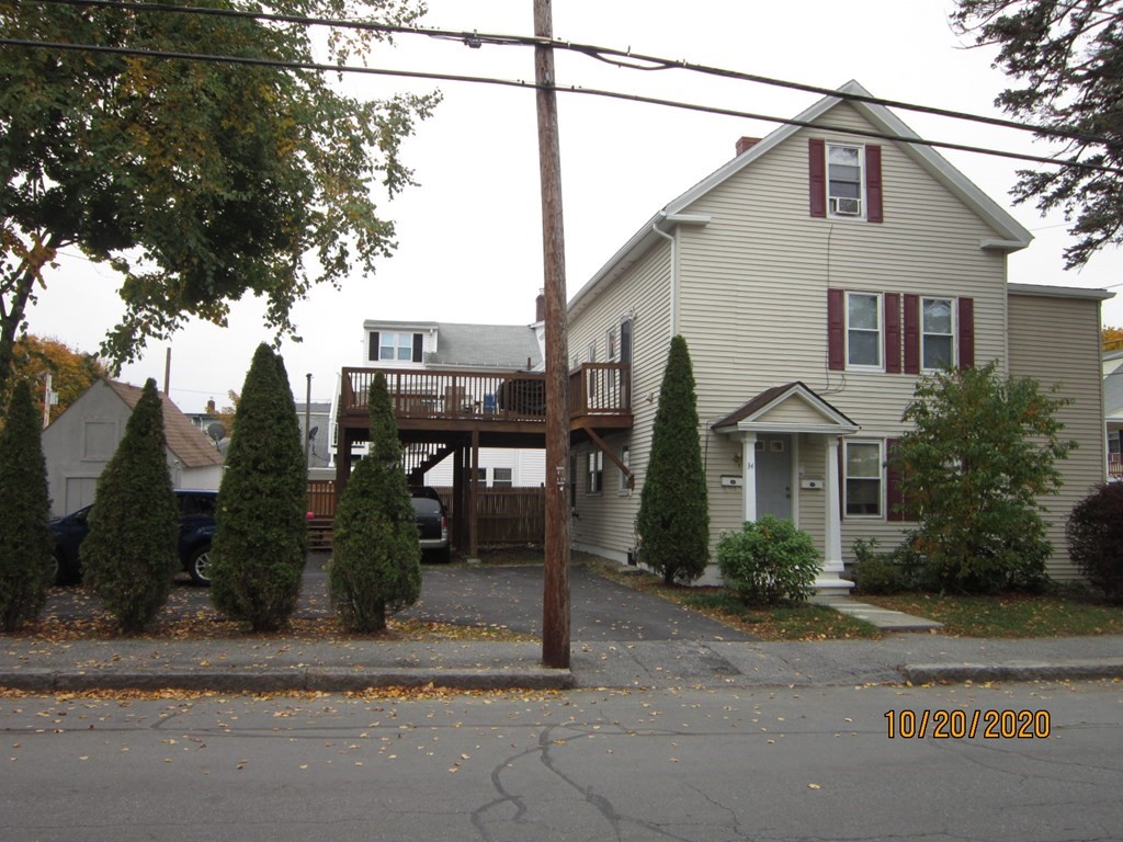 34 Whitcomb Street Webster, MA 01570 - Photo 1 of 9 Gallery Image 1