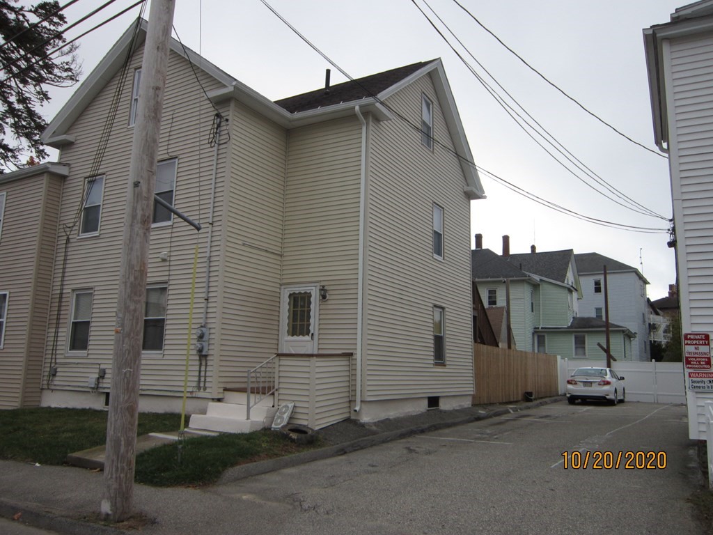 34 Whitcomb Street Webster, MA 01570 - Photo 4 of 9 Gallery Image 4