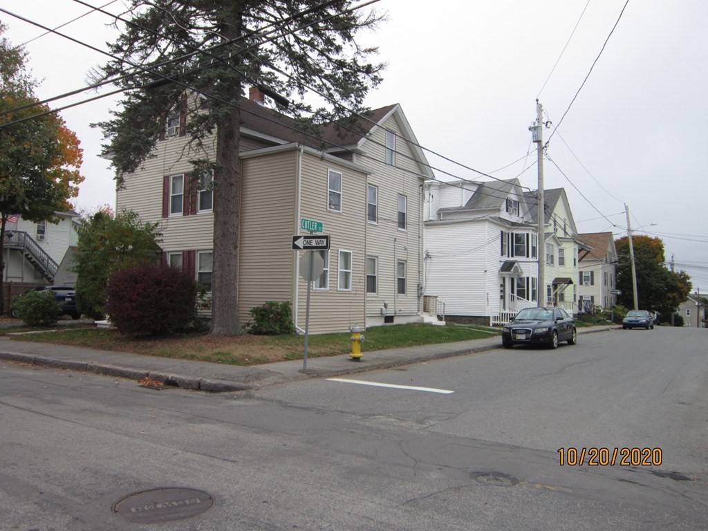 34 Whitcomb Street Webster, MA 01570 - Photo 5 of 9 Gallery Image 5
