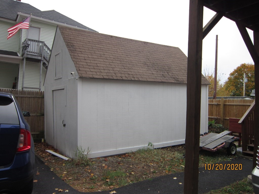 34 Whitcomb Street Webster, MA 01570 - Photo 8 of 9 Gallery Image 8