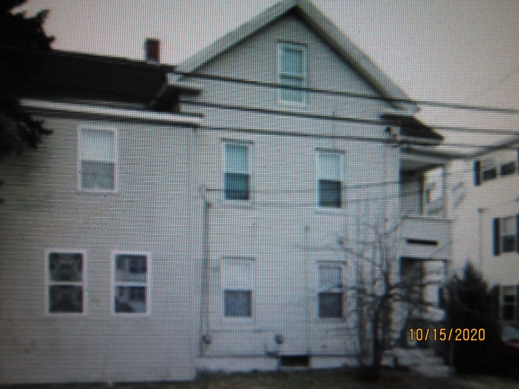 34 Whitcomb Street Webster, MA 01570 - Photo 9 of 9 Gallery Image 9