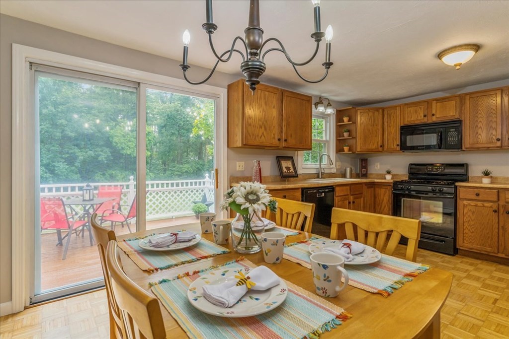 93 Old Farm Road, Unit 93 Mansfield, MA 02048 - Photo 13 of 35 Gallery Image 13