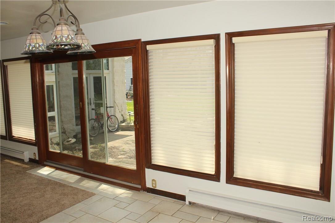 9255 Rucker Road Grosse Ile, MI 48138 - Photo 10 of 57 IMG_9617.JPG