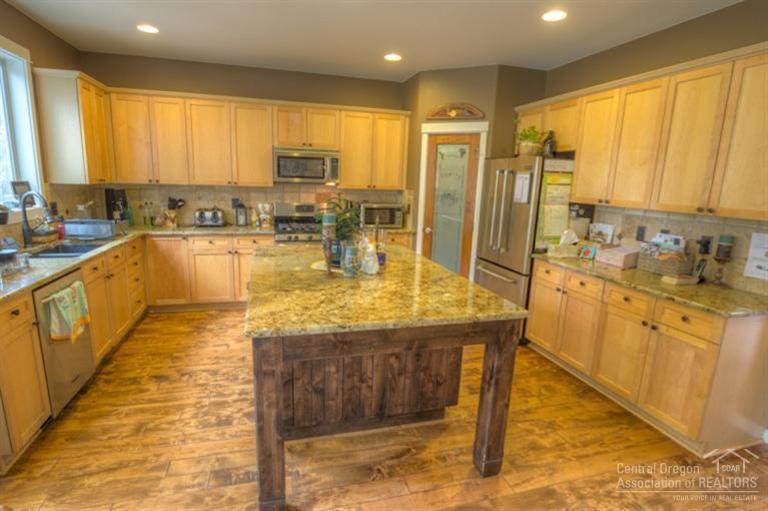 685 Northwest Powell Butte Loop Bend, OR 97703 - Photo 5 of 25 Additional Photo