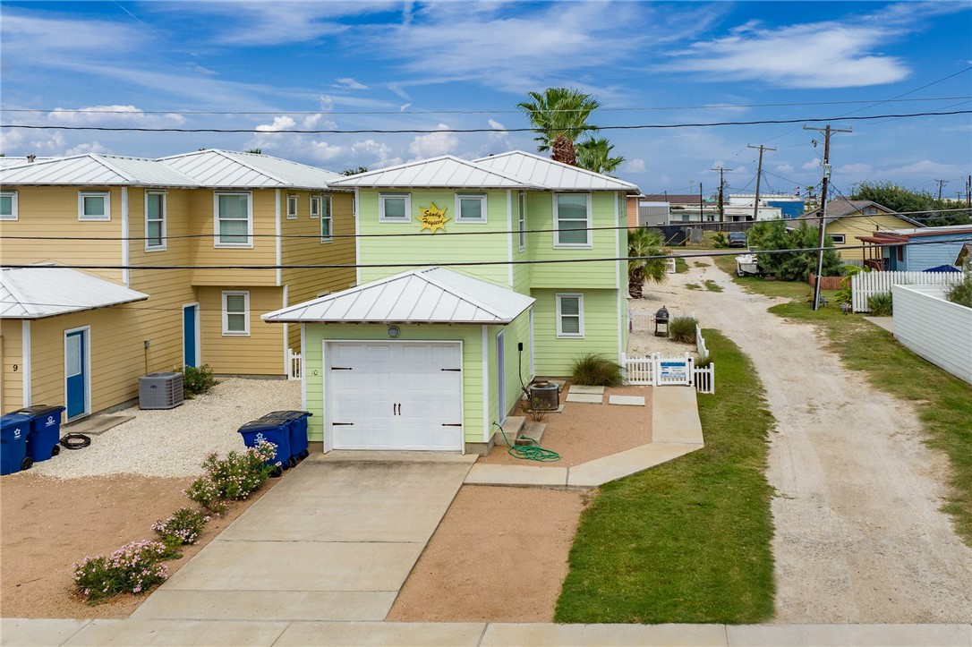 301 East Avenue C Unit 10  