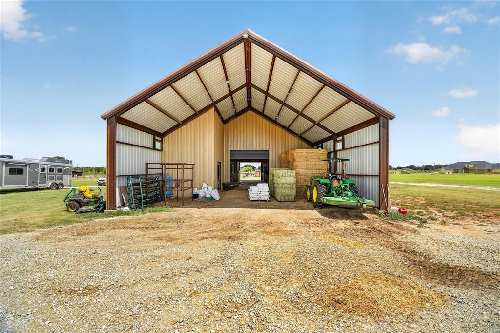 2250 Campbell Road Tolar, TX 76476 - Photo 23 of 39 Gallery Image 23