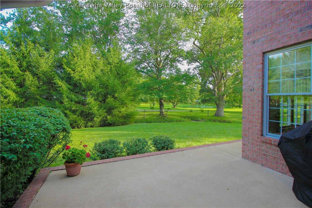 1002 Crestmont Road Hurricane, WV 25526 - Photo 27 of 30 Gallery Image 27