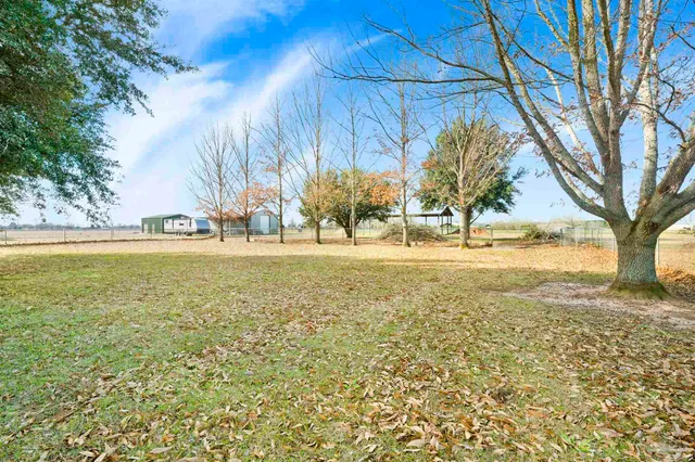 $325,000 | 3351 North Simmons Road, Jay, FL 32565