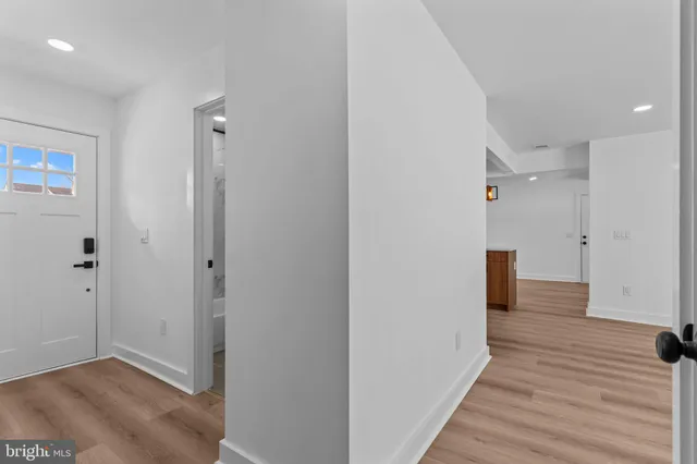 $3,250 | 139 Ivy Hill Road, Levittown, PA 19057