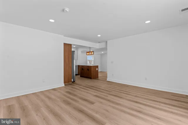 $3,250 | 139 Ivy Hill Road, Levittown, PA 19057