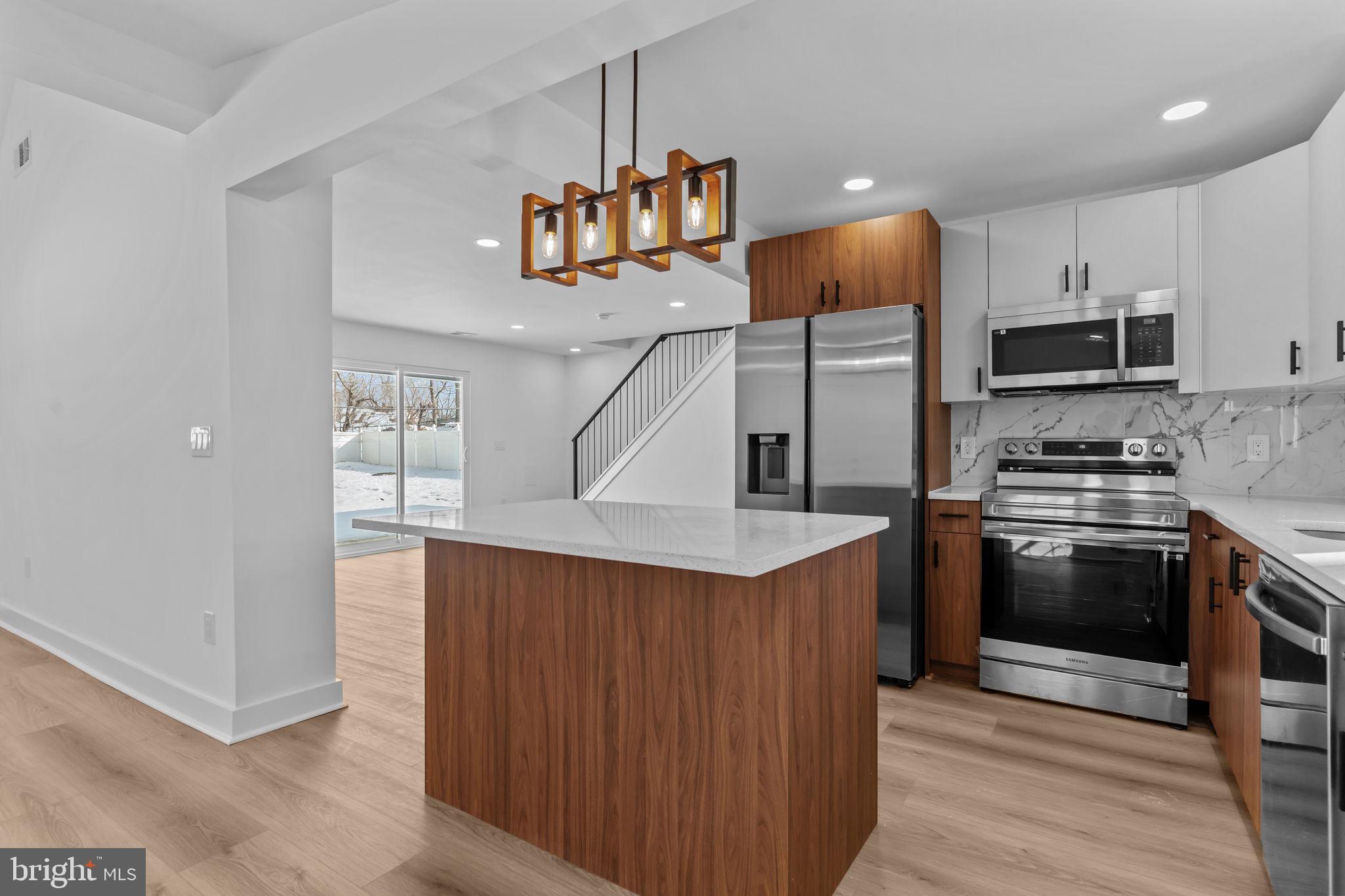 139 Ivy Hill Road Levittown, PA 19057 - Photo 19 of 43