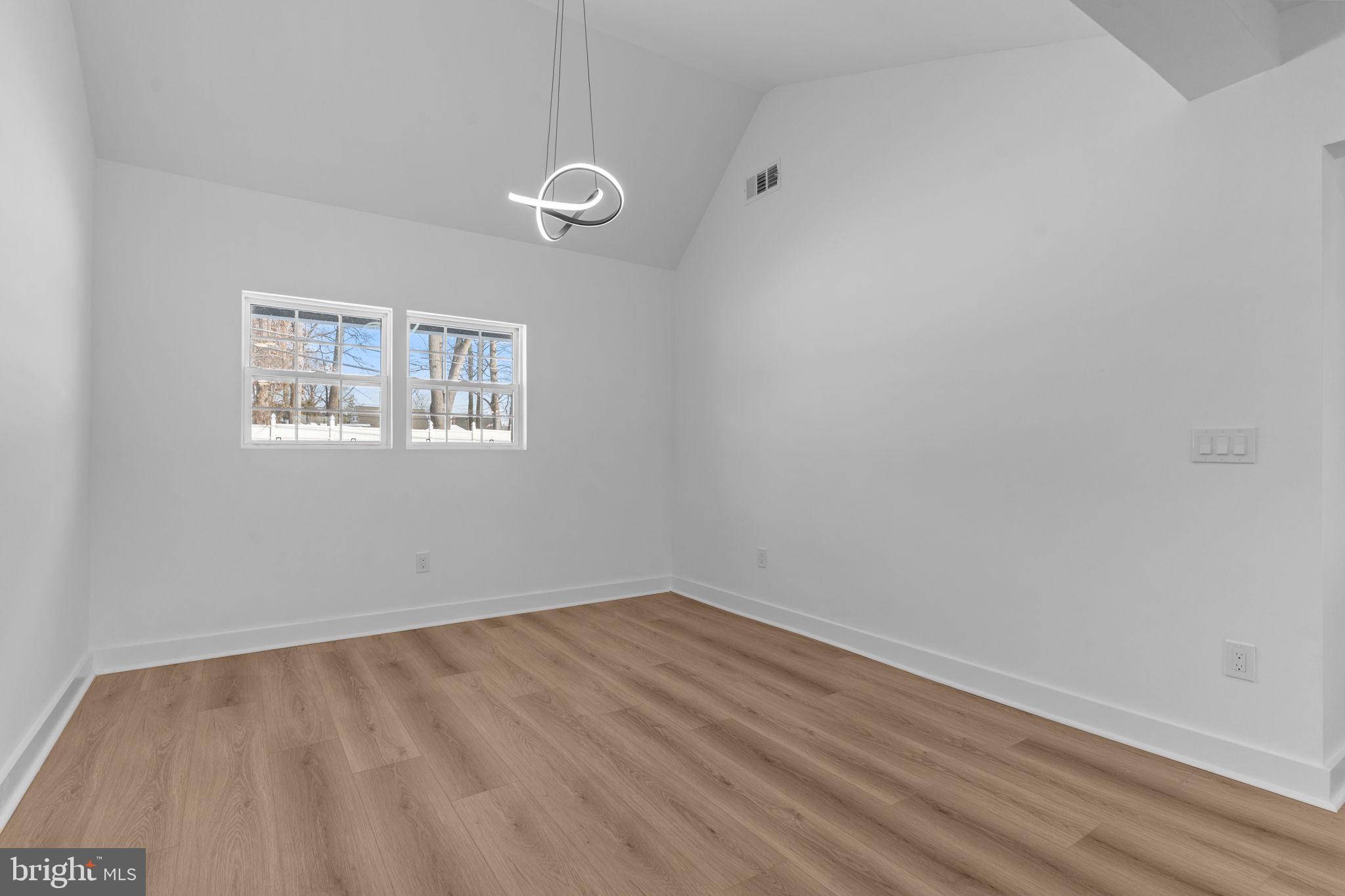 139 Ivy Hill Road Levittown, PA 19057 - Photo 29 of 43