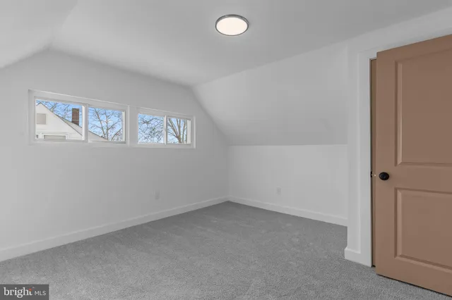 $3,250 | 139 Ivy Hill Road, Levittown, PA 19057