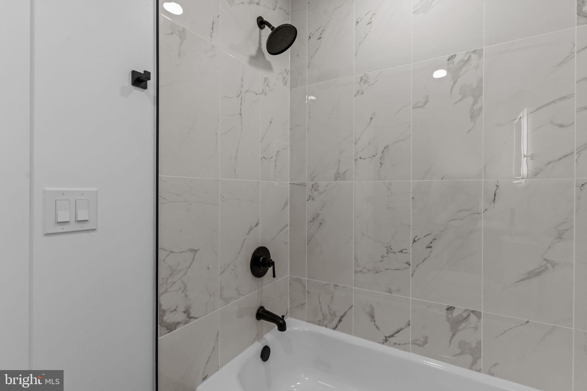 139 Ivy Hill Road Levittown, PA 19057 - Photo 6 of 43