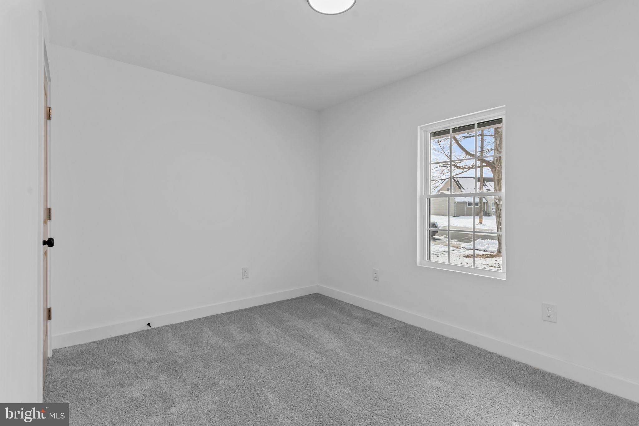 139 Ivy Hill Road Levittown, PA 19057 - Photo 7 of 43