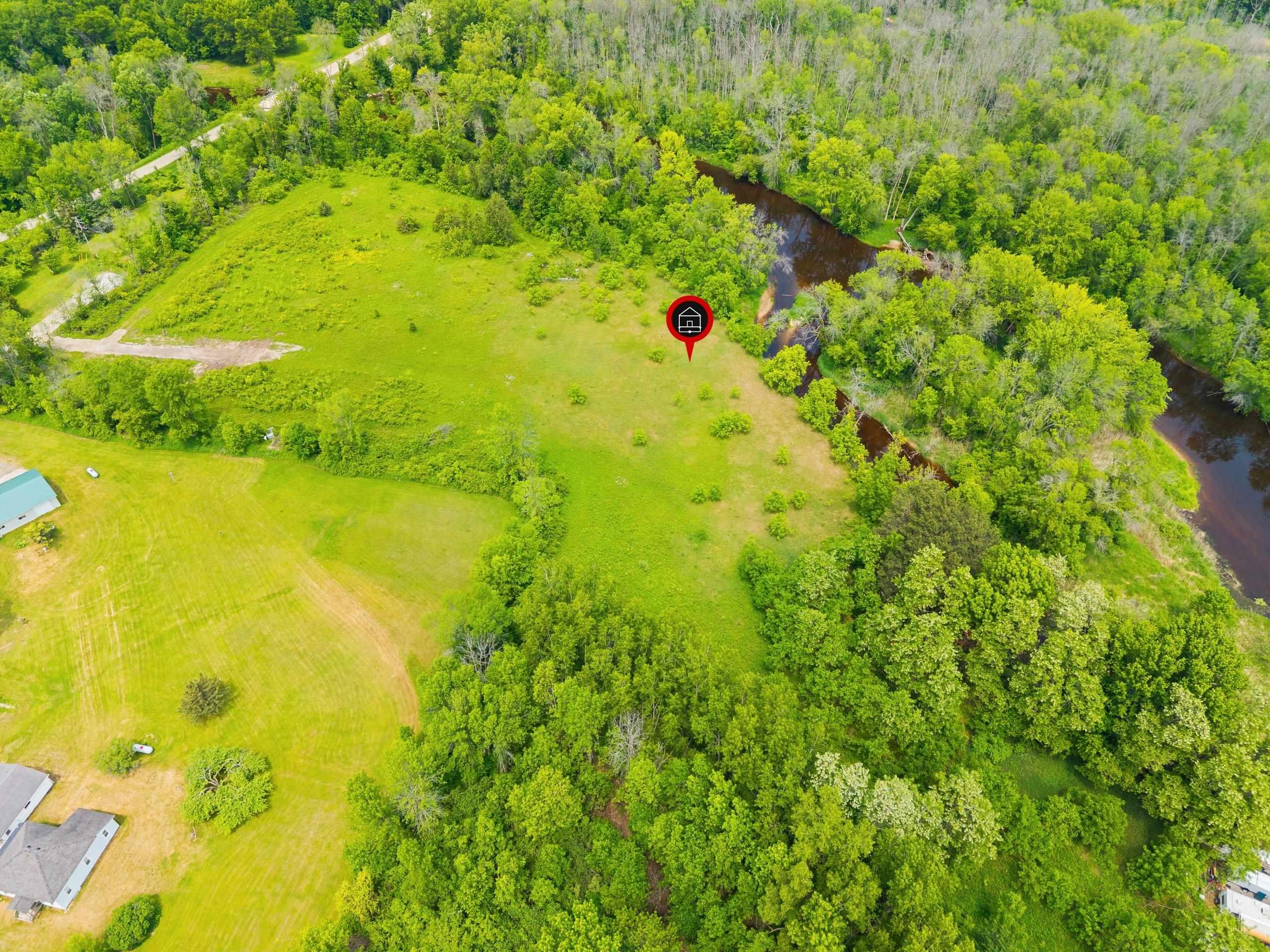 4204 Topel Road Oconto, WI 54153 - Photo 5 of 19