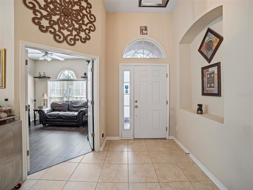 11005 Rockledge View Drive Riverview, FL 33579 - Photo 3 of 51