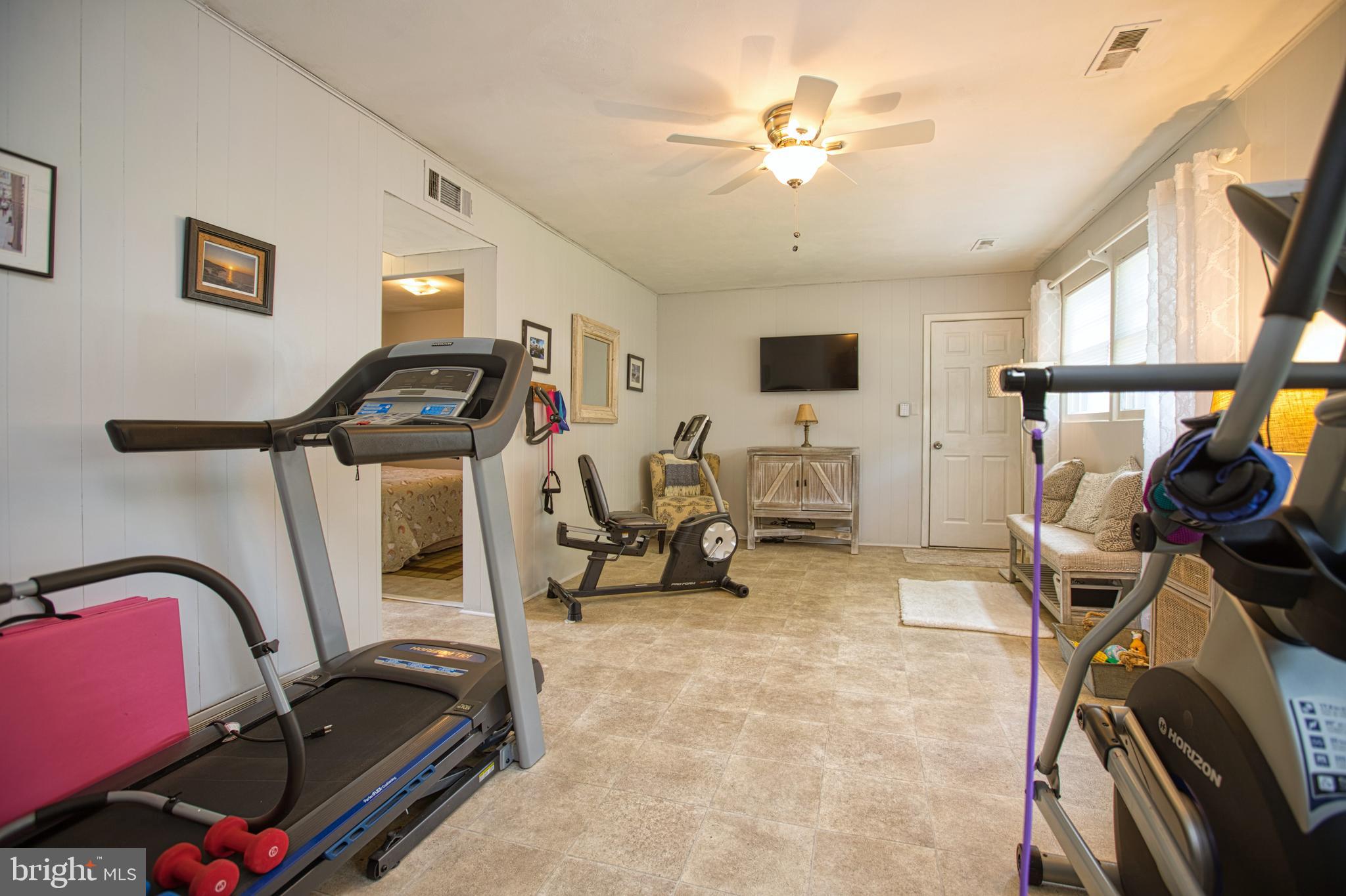22 Rockland Road Ewing, NJ 08638 - Photo 20 of 26