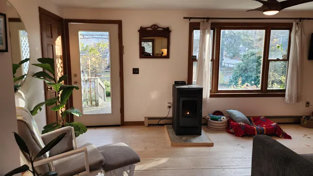 $365,000 | 595 High Street, Bath, ME 04530