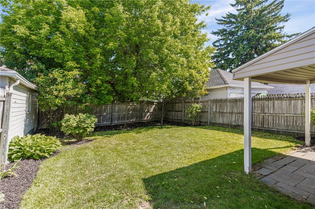 294 Hurstbourne Road Irondequoit, NY 14609 - Photo 28 of 39