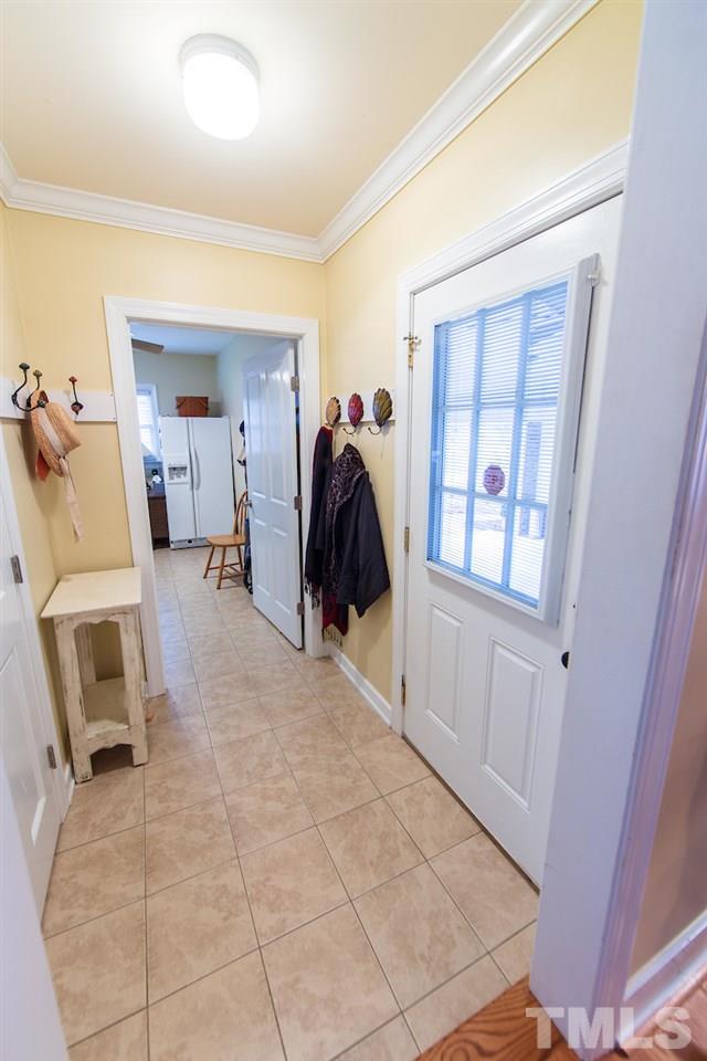 4209 Watkins Road Raleigh, NC 27616 - Photo 11 of 30