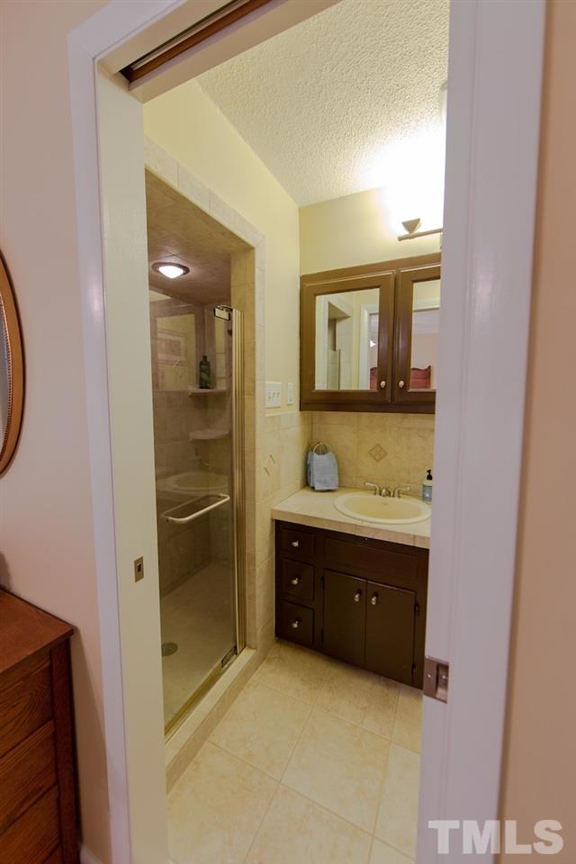 4209 Watkins Road Raleigh, NC 27616 - Photo 16 of 30