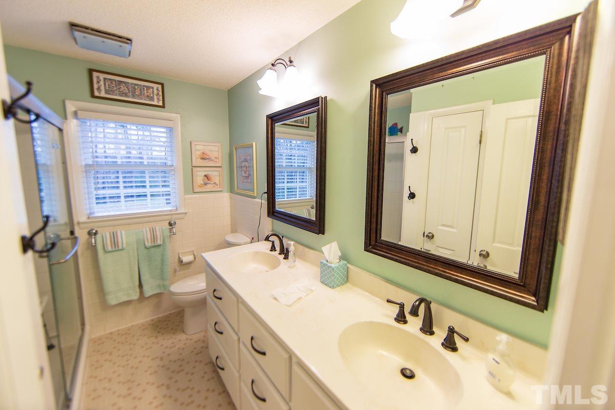 4209 Watkins Road Raleigh, NC 27616 - Photo 17 of 30