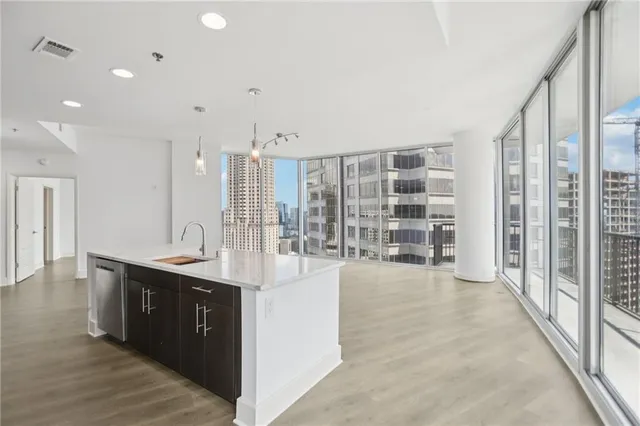 $819,000 | 1080 Peachtree Street Northeast, Unit 2003, Atlanta, GA 30309