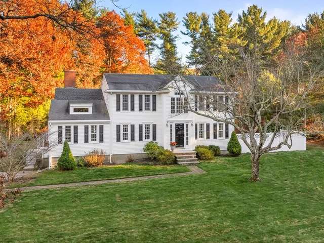$1,195,000 | 45 Plantation Drive, Duxbury, MA 02332