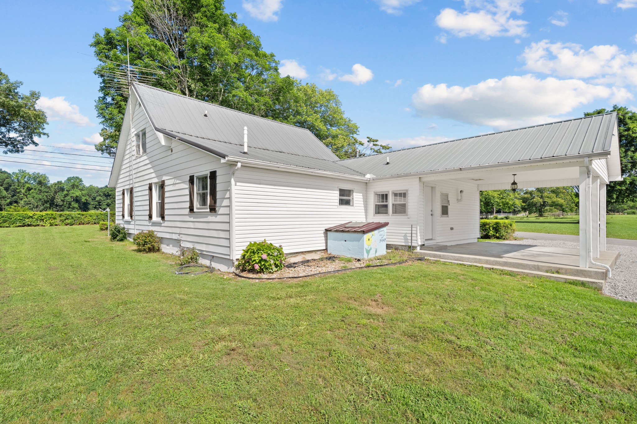 6606 Old Tullahoma Road Winchester, TN 37398 - Photo 7 of 42