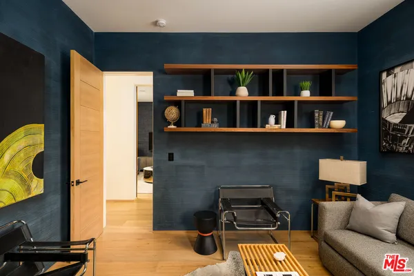 $4,995,000 | 2102 Pier Avenue, Santa Monica, CA 90405