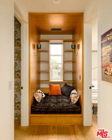 $4,995,000 | 2102 Pier Avenue, Santa Monica, CA 90405