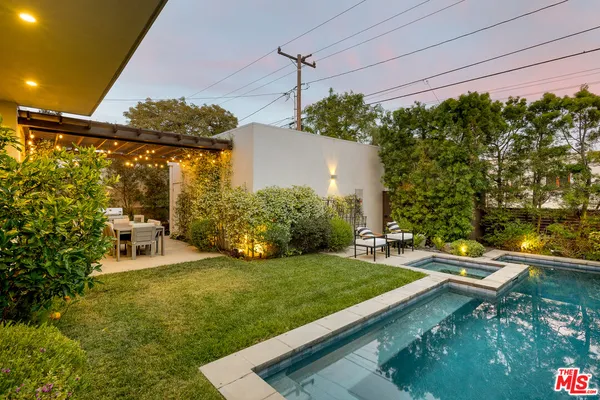 $4,995,000 | 2102 Pier Avenue, Santa Monica, CA 90405