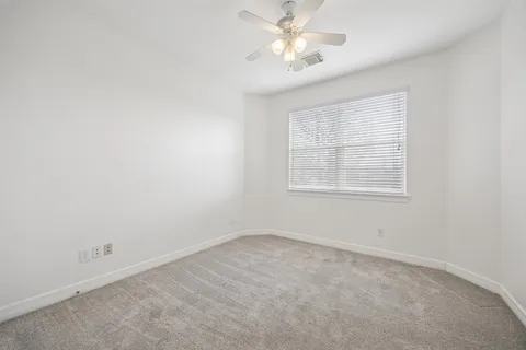 $400,000 | 3322 Garden Crest Lane, Houston, TX 77018