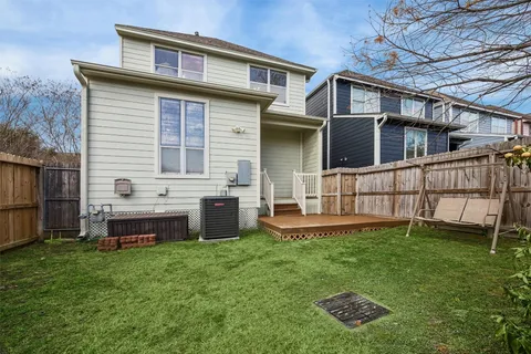 $400,000 | 3322 Garden Crest Lane, Houston, TX 77018