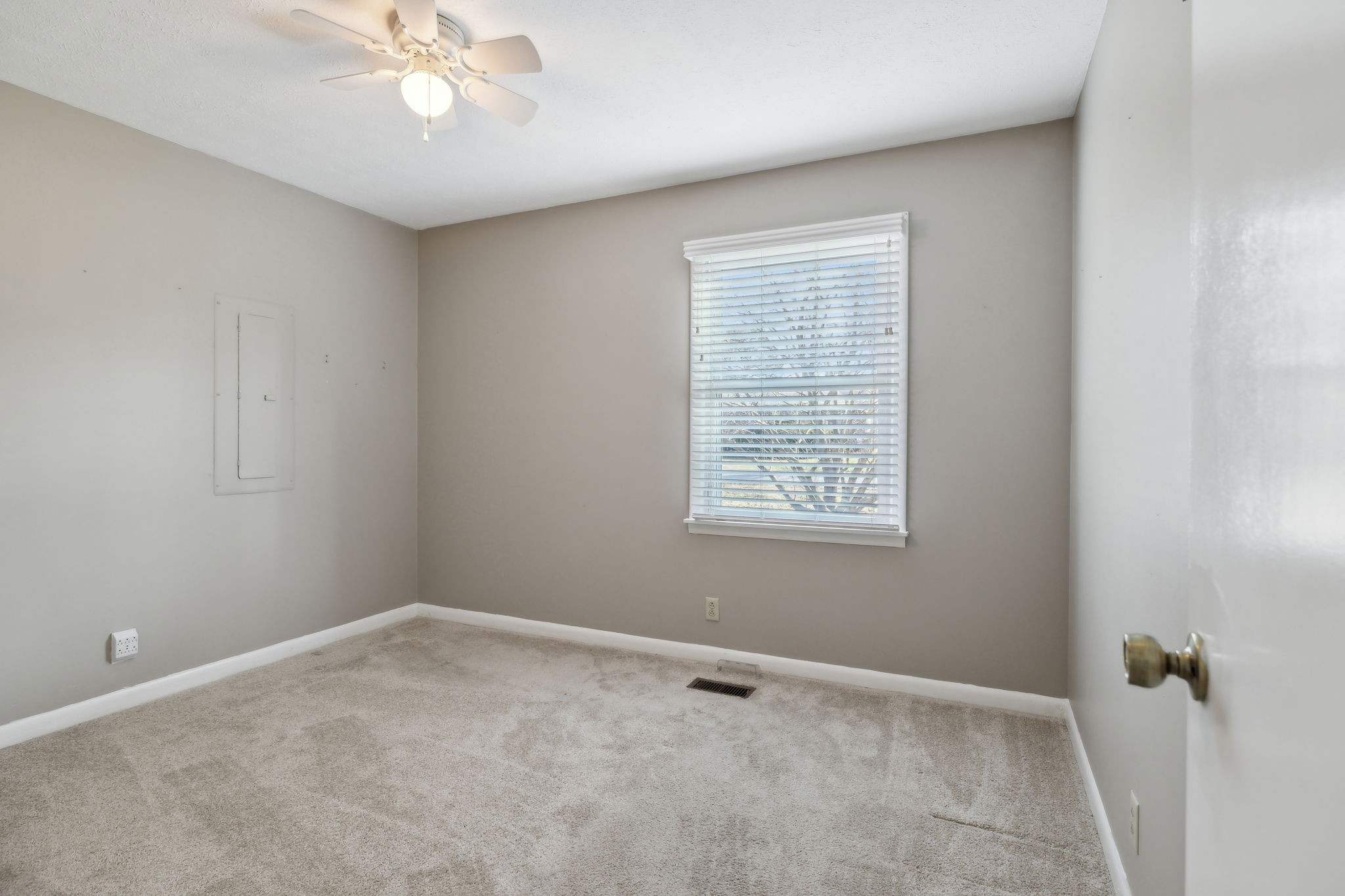 5201 New Chapel Road Springfield, TN 37172 - Photo 14 of 24