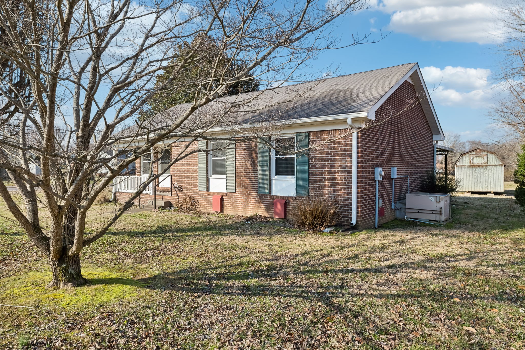 5201 New Chapel Road Springfield, TN 37172 - Photo 2 of 24