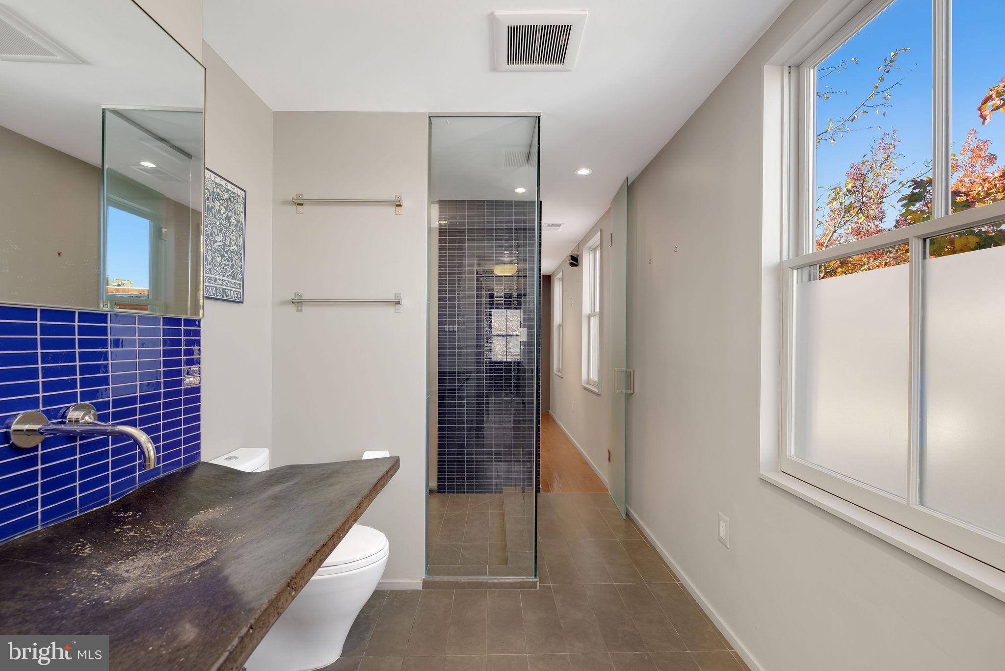 721 D Street Northeast Washington, DC 20002 - Photo 21 of 35 a view of entryway