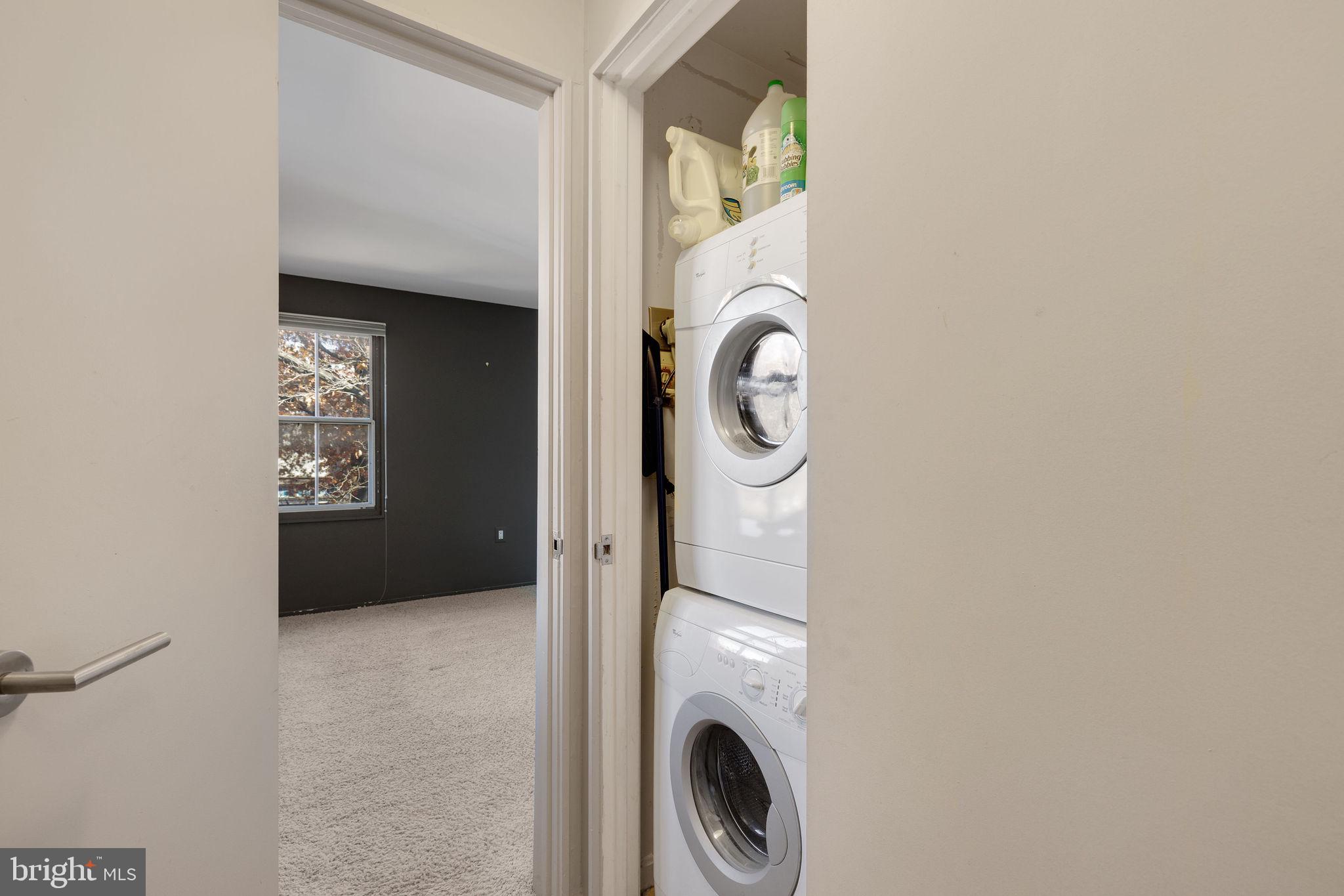 721 D Street Northeast Washington, DC 20002 - Photo 24 of 35 a utility room with dryer and washer