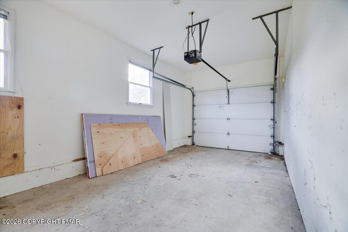 863 Interchange Road Kunkletown, PA 18058 - Photo 26 of 31 Garage