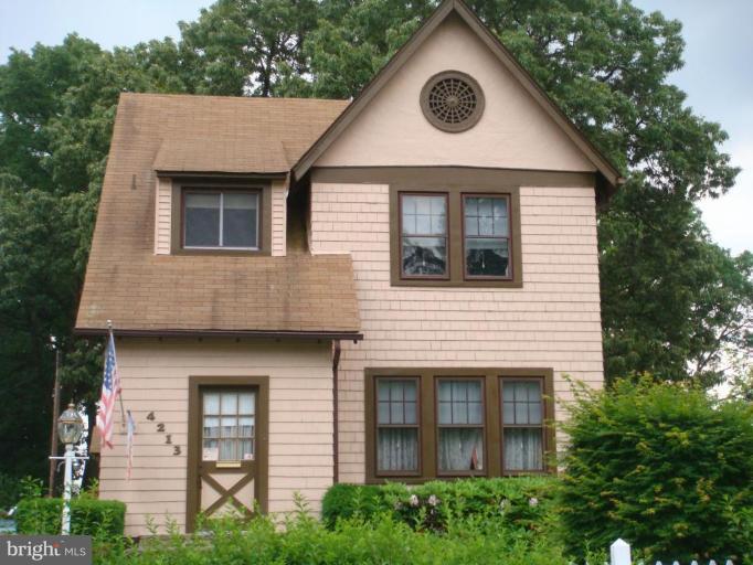 Exterior (Main)