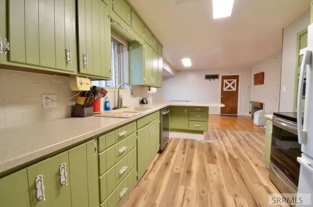 $405,000 | 340 Redwood Drive, Idaho Falls, ID 83401