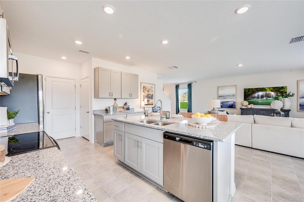12411 Gust Court Hudson, FL 34669 - Photo 9 of 45