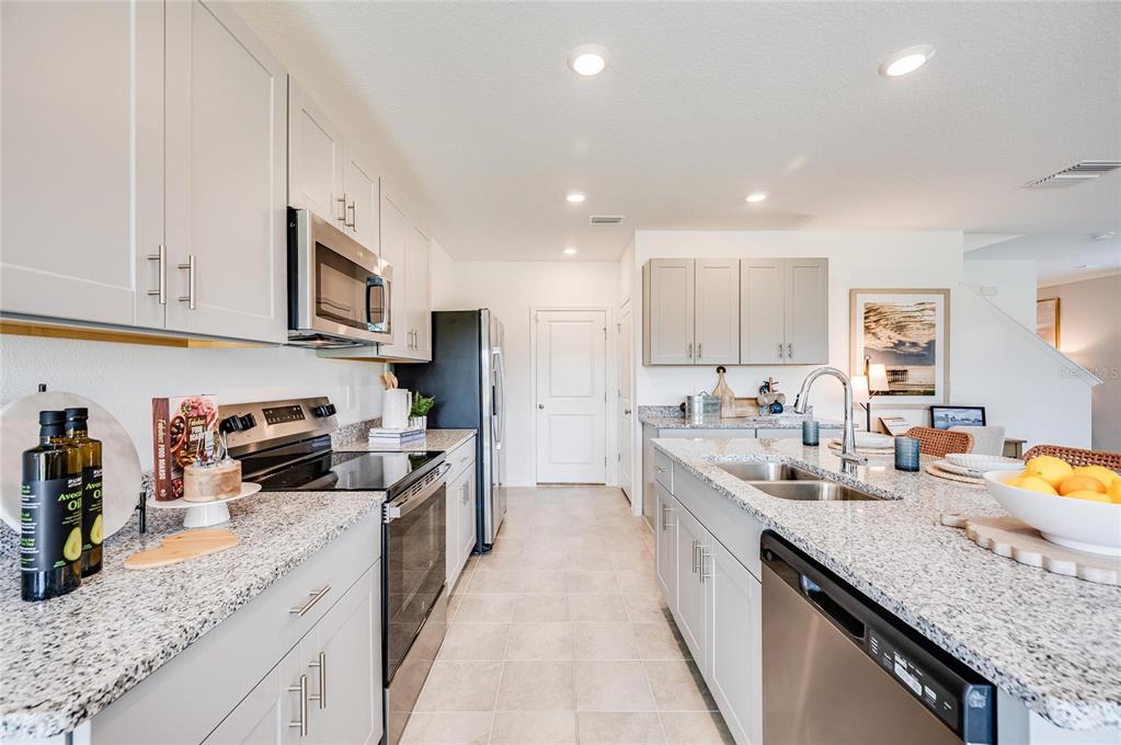 12411 Gust Court Hudson, FL 34669 - Photo 10 of 45