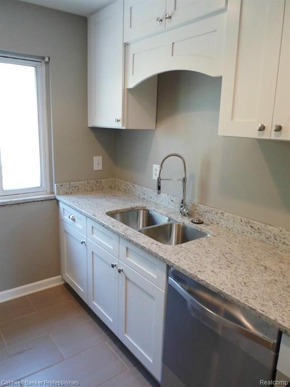 1713 East 14 Mile Road, Unit 19 Birmingham, MI 48009 - Photo 5 of 14