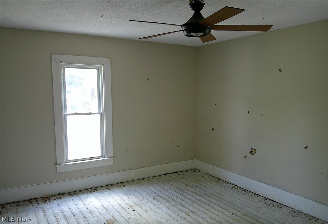 856 Cherry Road Northwest Massillon, OH 44647 - Photo 6 of 9